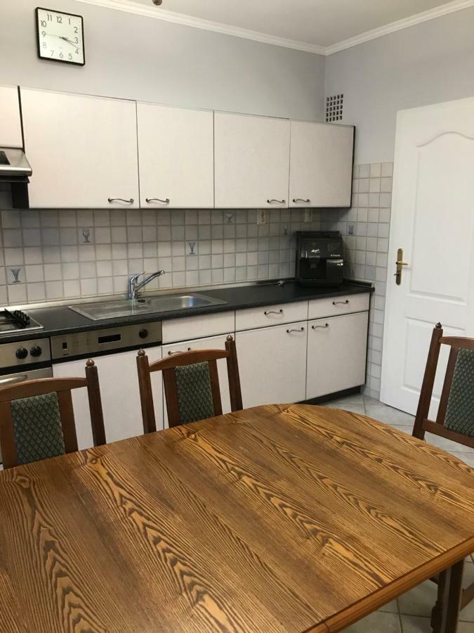 Gabor Pal 1 Apartman 2 Szoba Dunafoldvar Eksteriør billede