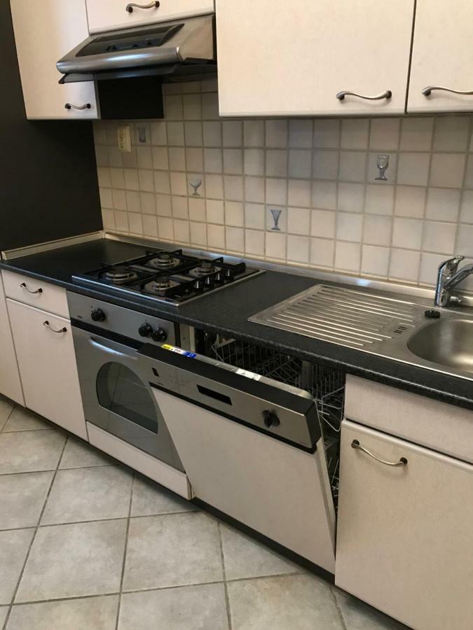 Gabor Pal 1 Apartman 2 Szoba Dunafoldvar Eksteriør billede