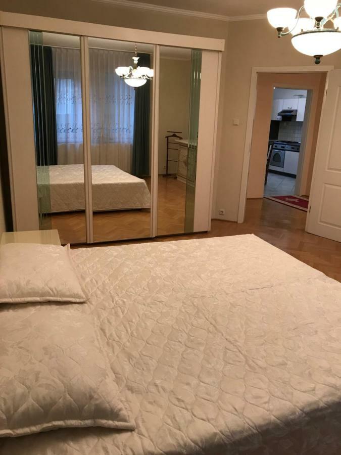 Gabor Pal 1 Apartman 2 Szoba Dunafoldvar Eksteriør billede