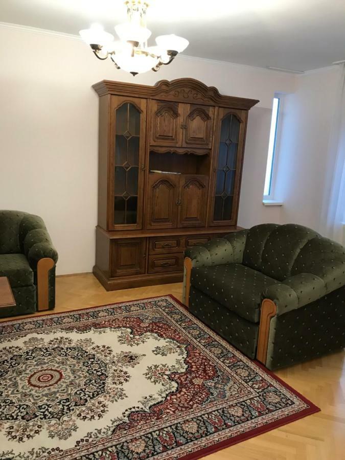 Gabor Pal 1 Apartman 2 Szoba Dunafoldvar Eksteriør billede